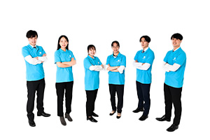 新卒採用,25卒,プログラマー職,システムエンジニア職,PG,SE,提案営業職
あなたがチャレンジできる環境は整っています。専門だけでなく幅広くITビジネスの場で成長していけるのがジャンガです。自主・前向き・勉強好きな皆様一緒に成長していきましょう。